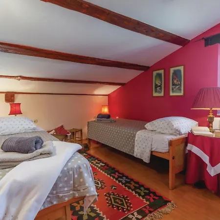 In - Haus Fuer 6 Personen Medaki